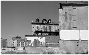 menca-2-centrale-left